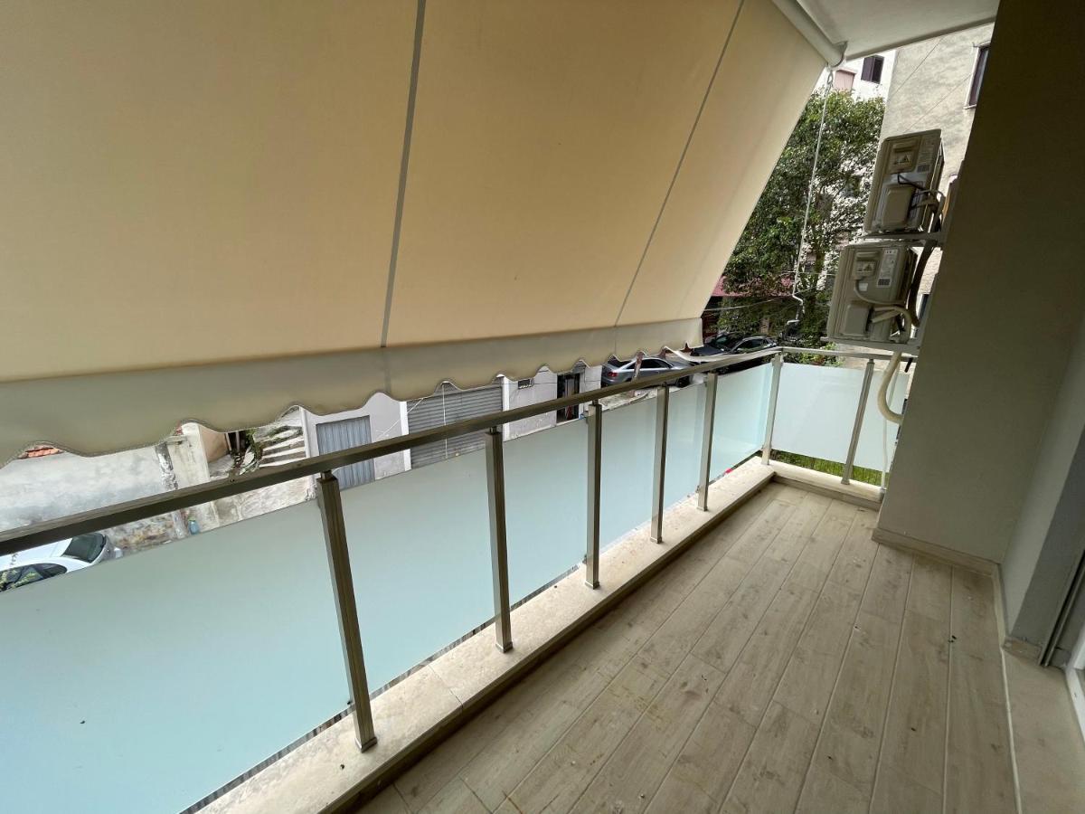 Peak Apartment Modern Durres City Centre #2 Екстериор снимка