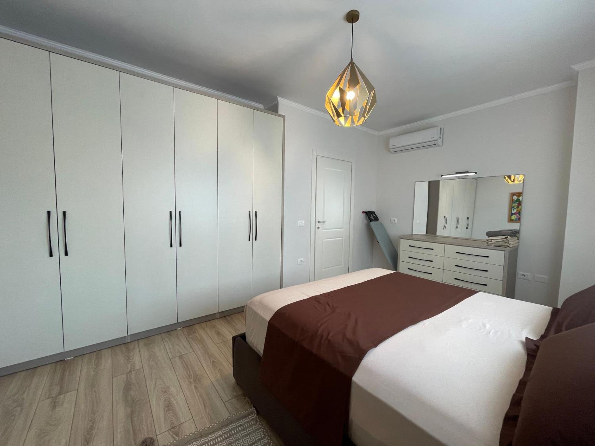 Peak Apartment Modern Durres City Centre #2 Екстериор снимка